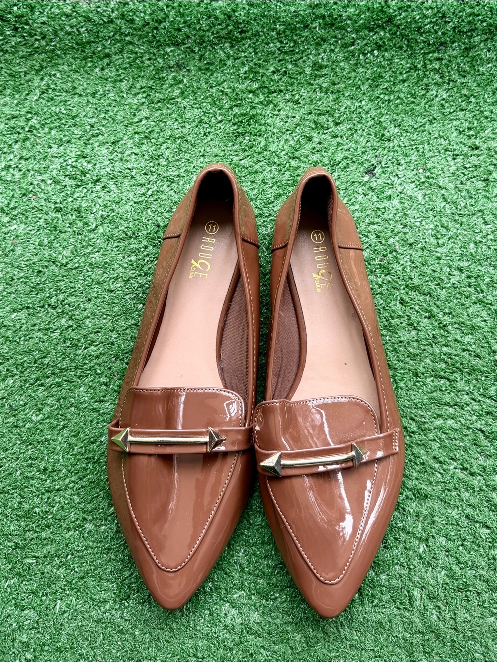 Rouge Helium Tan Patent Pointed Toe Loafers Women's US 11 Slip On Flats